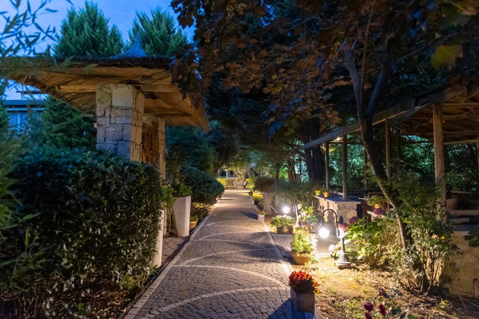Elite World Village Istanbul Polonezkoey Buitenkant foto